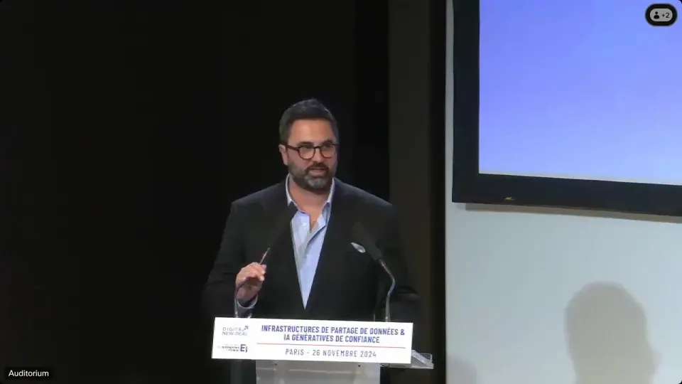 Intervention sur scène lors de la rencontre Digital New Deal × MEDEF du 26 novembre 2024